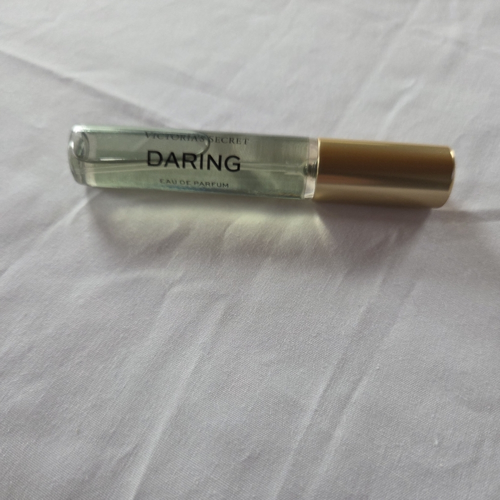 Victoria's Secret Travel Size Daring Eau de Parfum